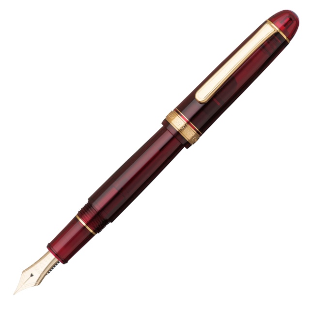 Century Gold Trim Fountain Pen Bourgogne Medium in the group Pens / Fine Writing / Fountain Pens at Pen Store (109842)