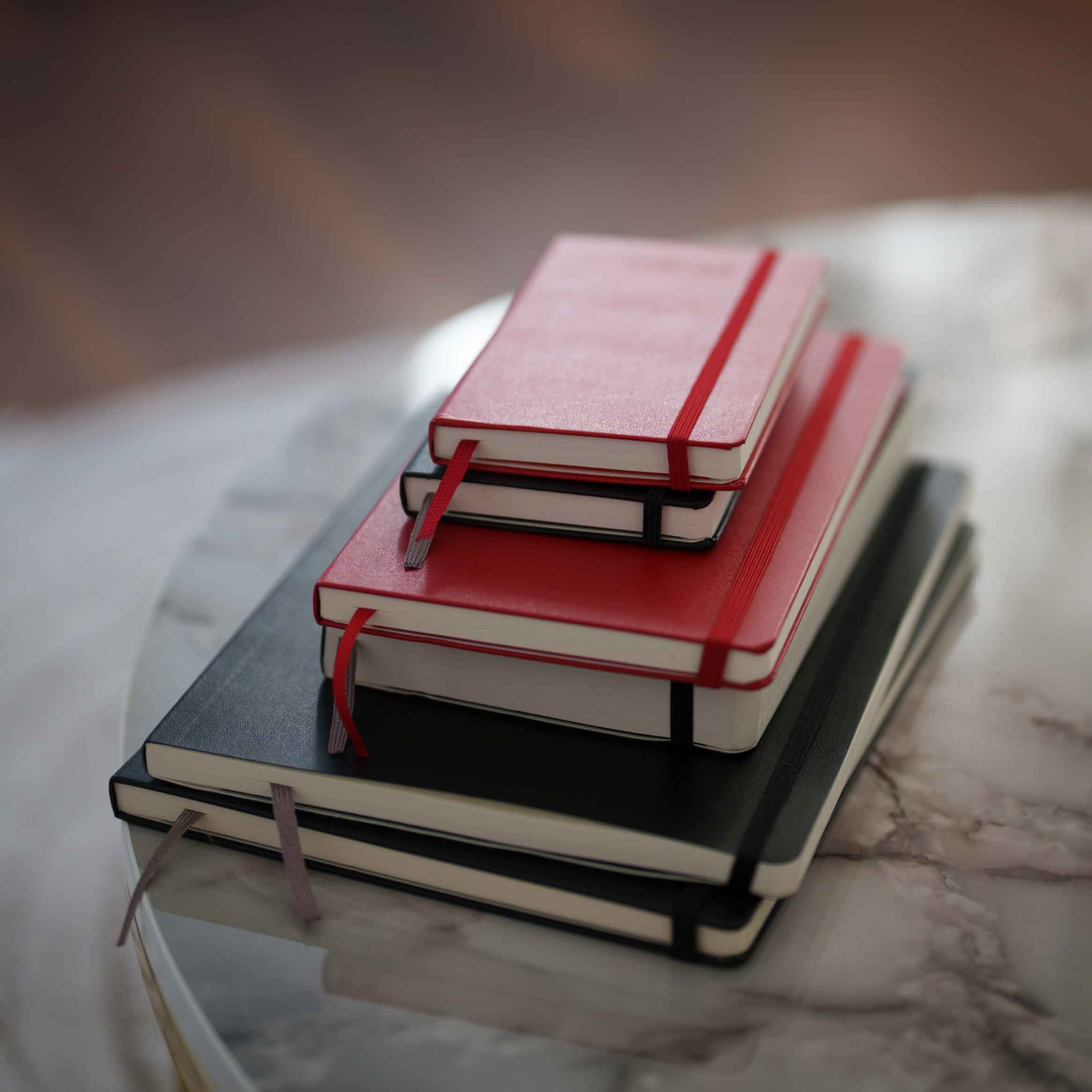 Diary 12M Weekly Notebook 2027 Hardcover Large Red 