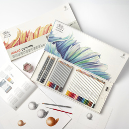 Studio Collection Colour Pencils Box Set of 45 in the group Pens / Artist Pens / Coloured Pencils at Pen Store (128771)