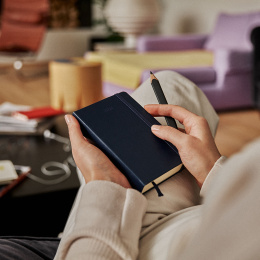 Diary 18M WeekNote Hard Cover Pocket Black in the group Paper & Pads / Planners / 18-Month Planners at Pen Store (135590)
