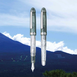 #3776 Century Fountain pen Kinu-Gumo in the group Pens / Fine Writing / Fountain Pens at Pen Store (136023_r)