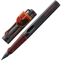 Safari Fountain Pen Gryffindor in the group Pens / Fine Writing / Fountain Pens at Pen Store (136186_r)