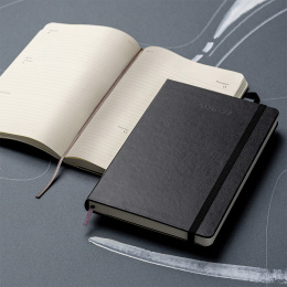 Diary 18M Weekly Hard Cover Horisontell Large Black in the group Paper & Pads / Planners / 18-Month Planners at Pen Store (137014)