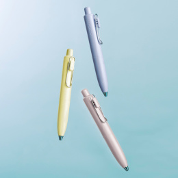 Ballpoint pen One P Peach Milk in the group Pens / Fine Writing / Ballpoint Pens at Pen Store (137067)