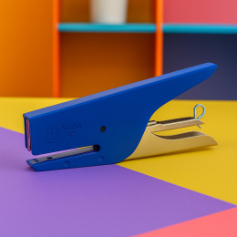 Stapling Pliers Klizia Pink in the group Hobby & Creativity / Organize / Home Office at Pen Store (137563)