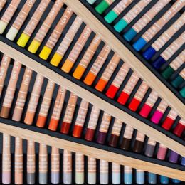 Luminance 6901 100-set Wooden Case in the group Pens / Artist Pens / Coloured Pencils at Pen Store (138427)